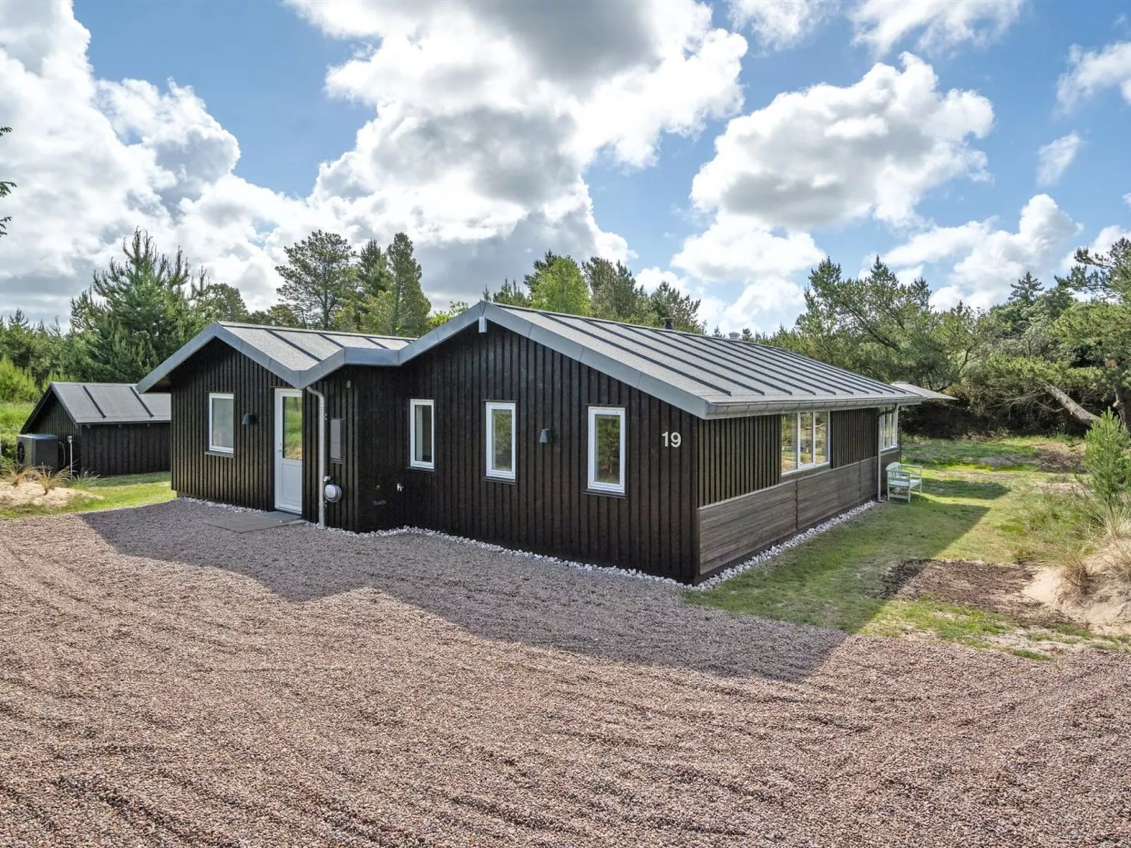 "Ingobald" - 1.5km from the sea-Outside