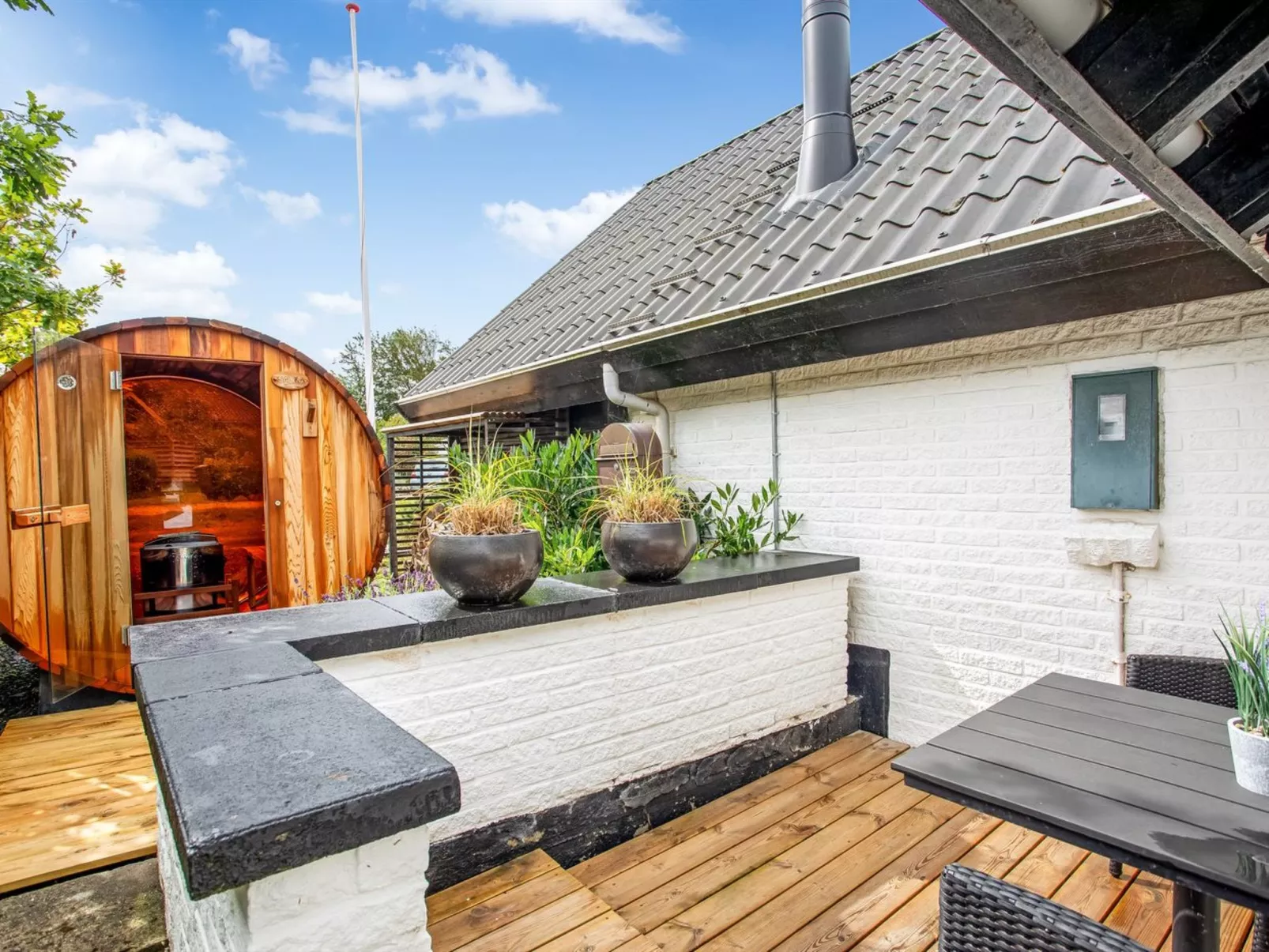 "Solfrid" - 150m from the sea-Dehors