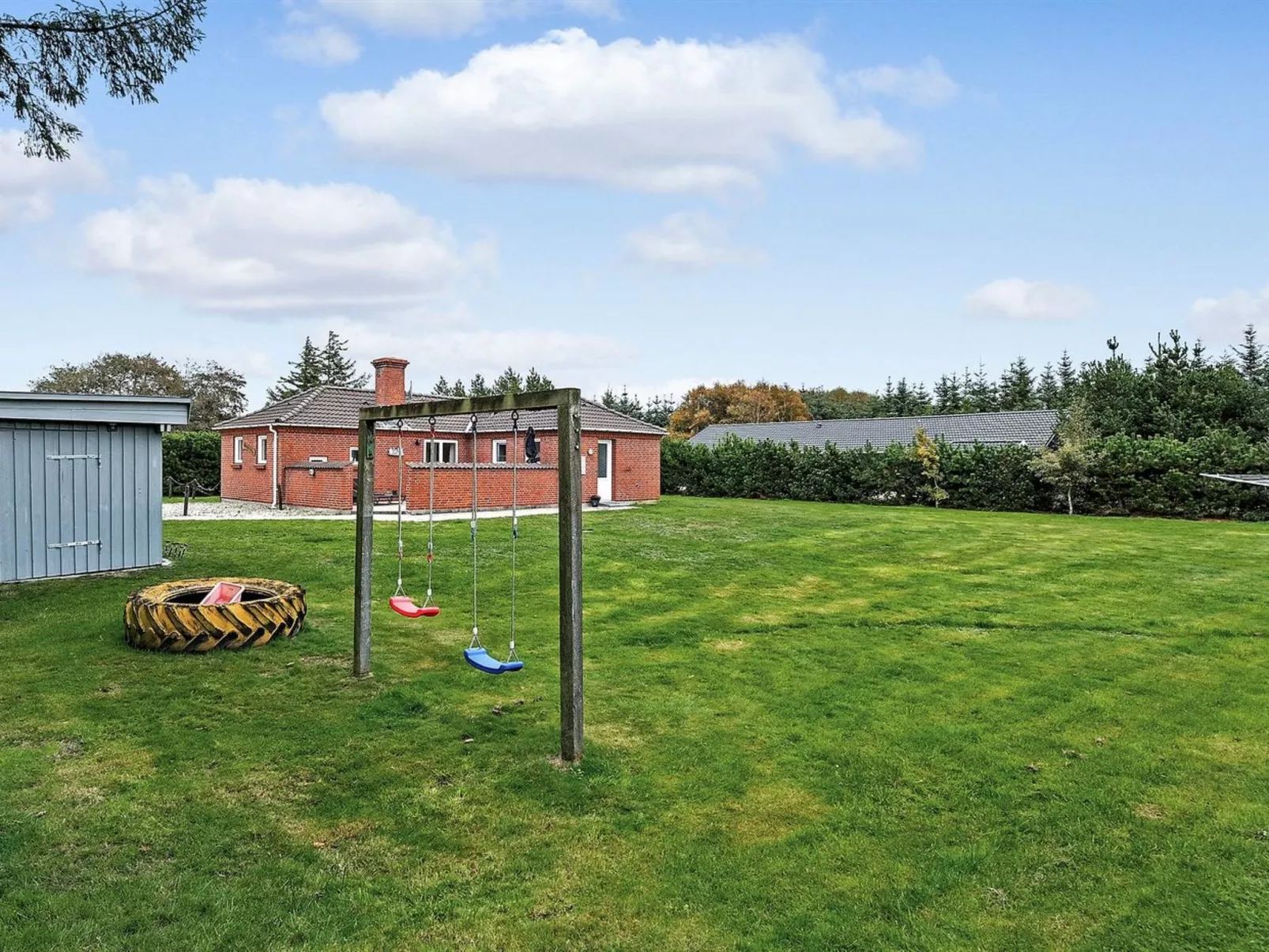 "Pernilla" - 2km from the sea-Outside