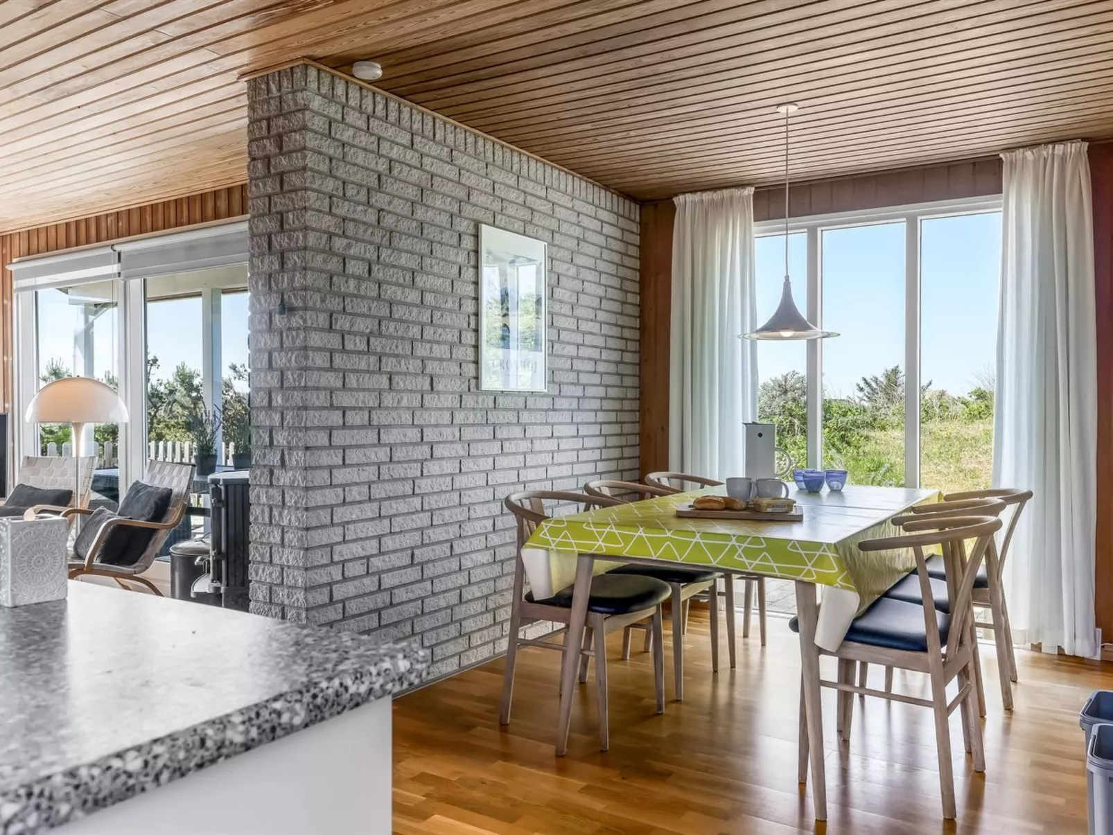 "Letje" - 500m from the sea-Drinnen