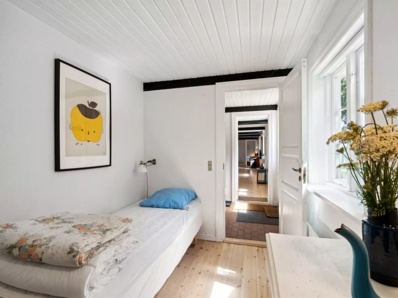 "Héléne" - 2.4km from the sea-Dedans