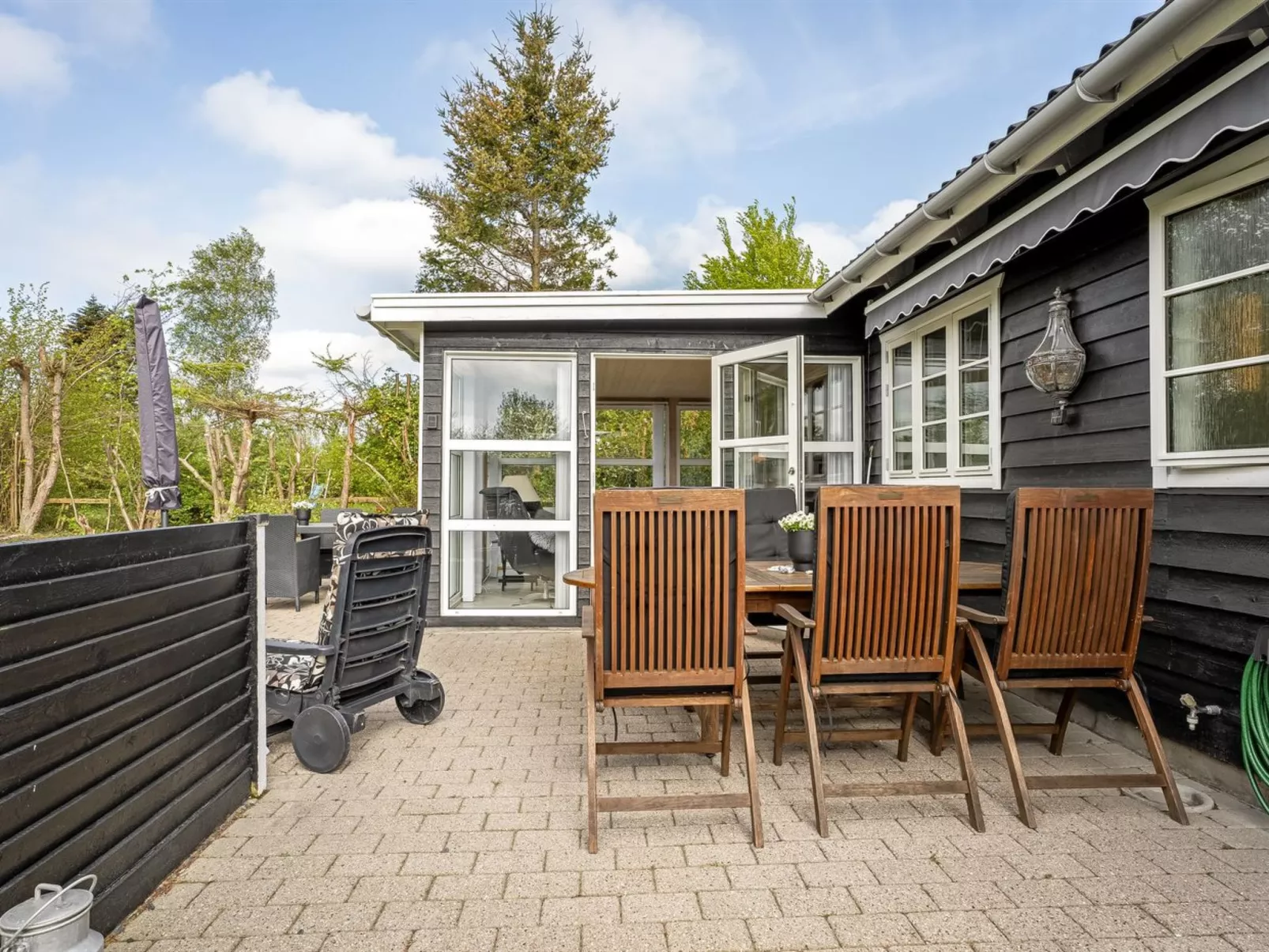 "Dania" - 500m from the sea-Draußen