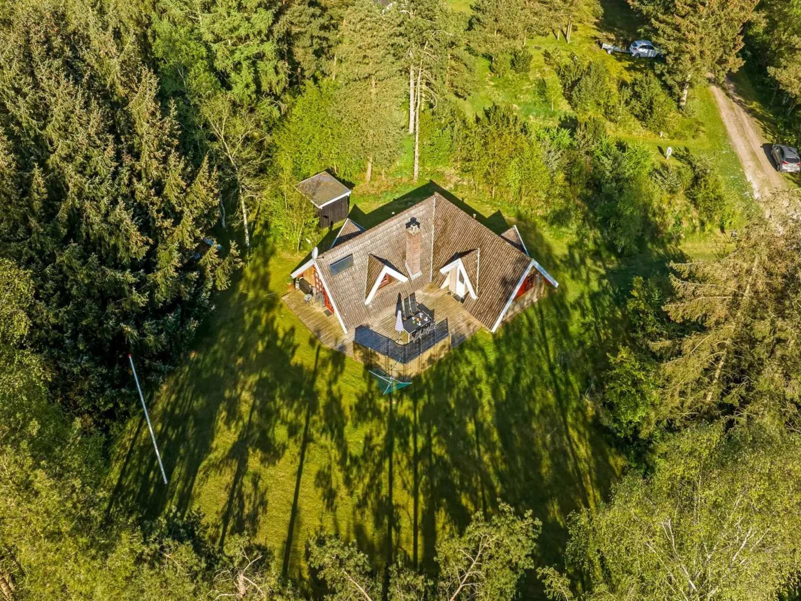 "Niesina" - 600m to the fjord-Draußen