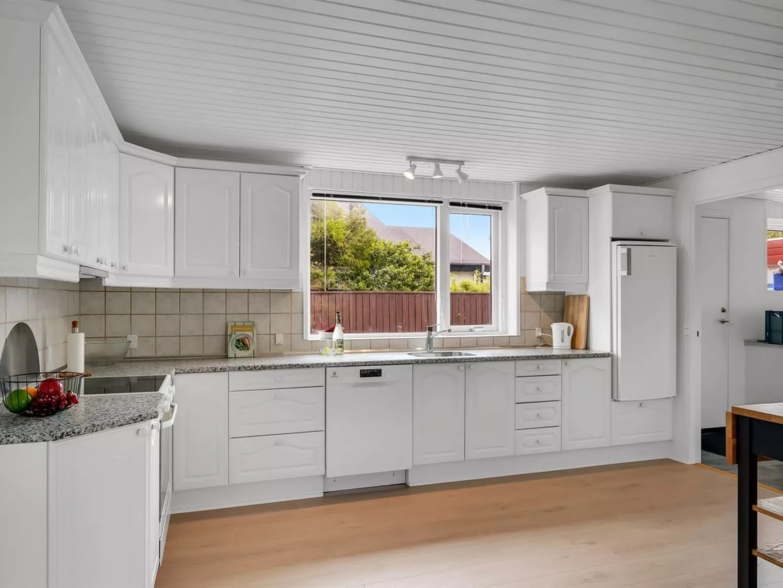 "Elika" - 1.5km from the sea-Inside