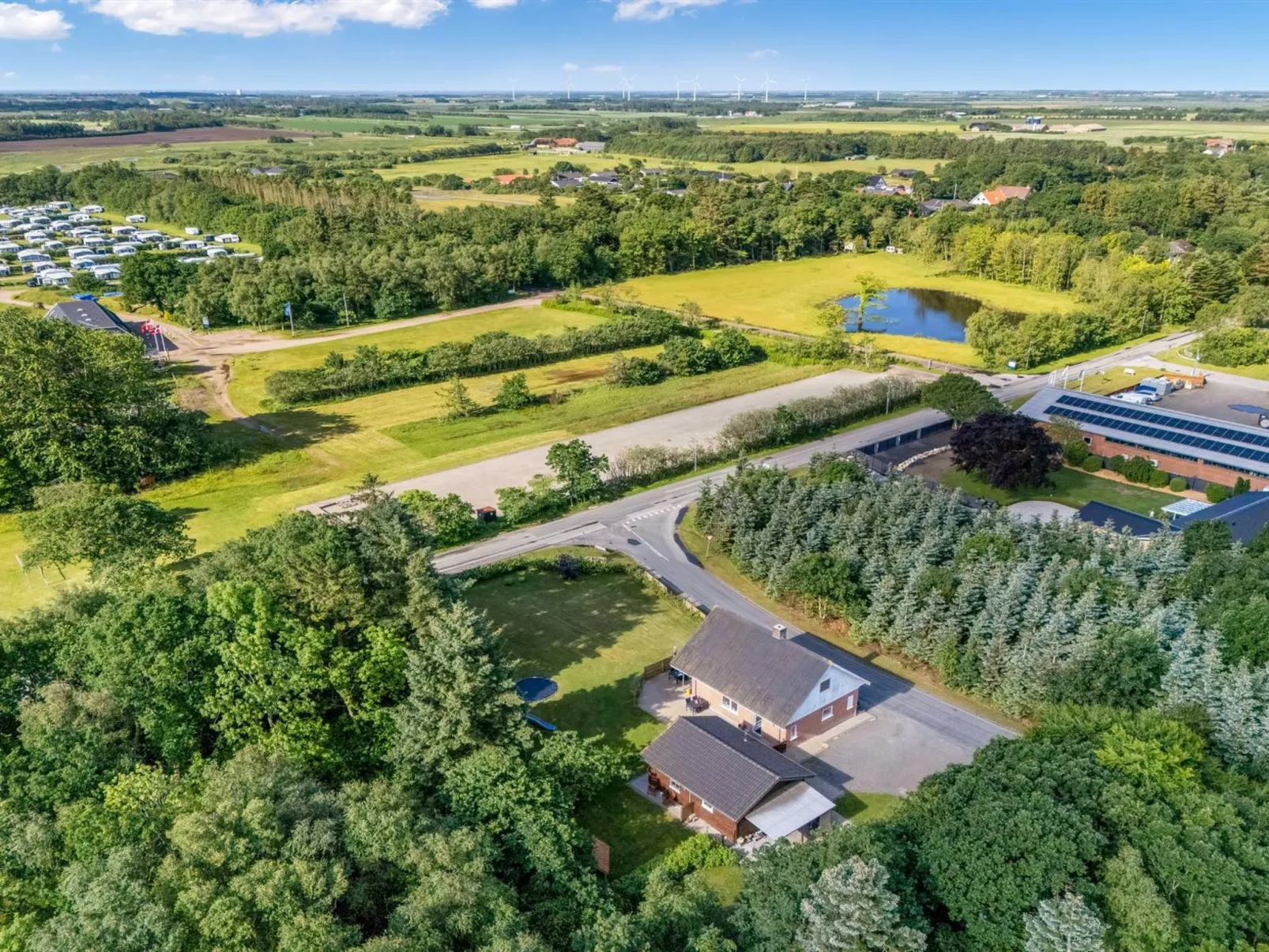 "Ditleif" - 8km to the fjord-Outside