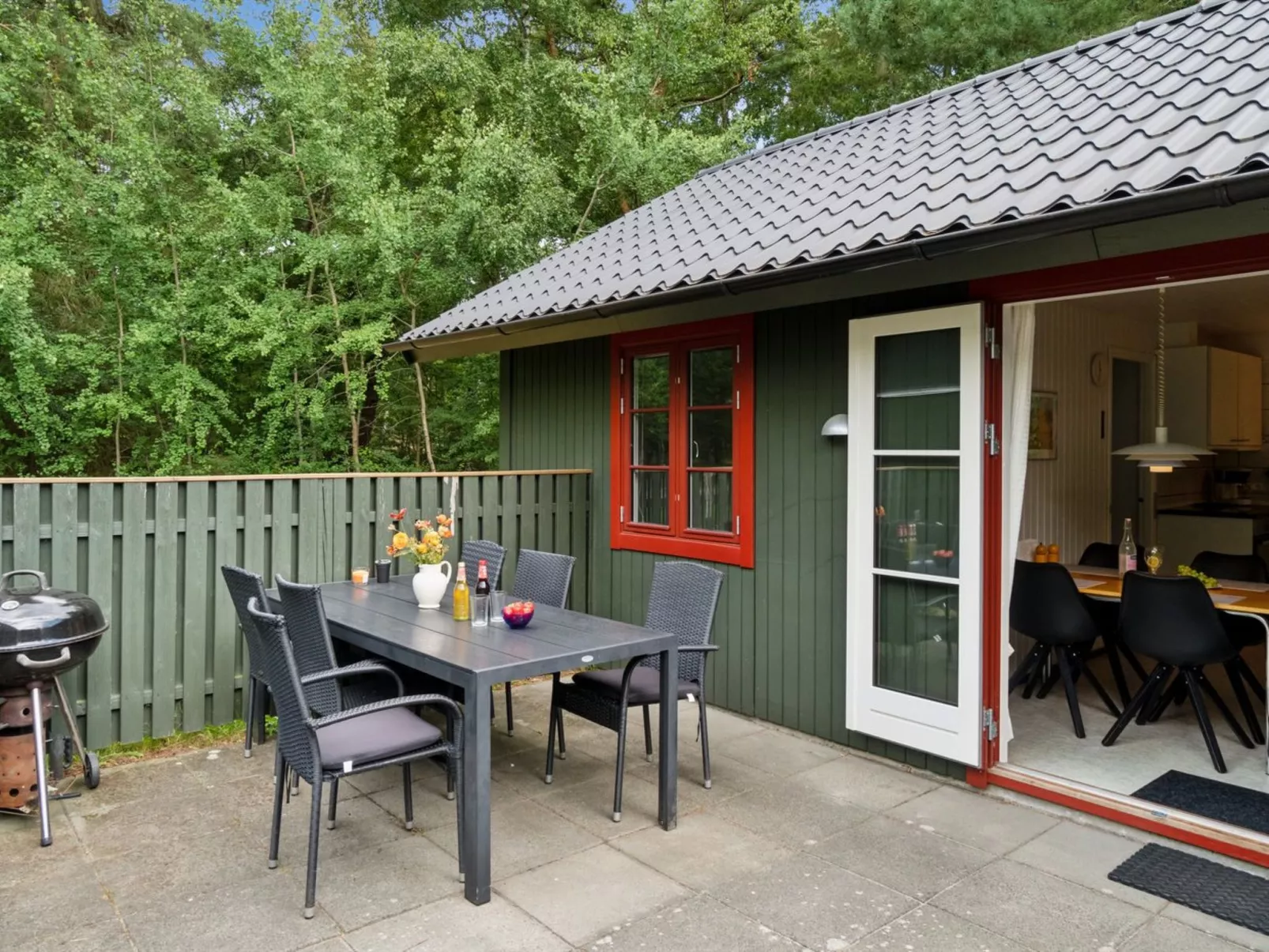 "Gail" - 200m from the sea