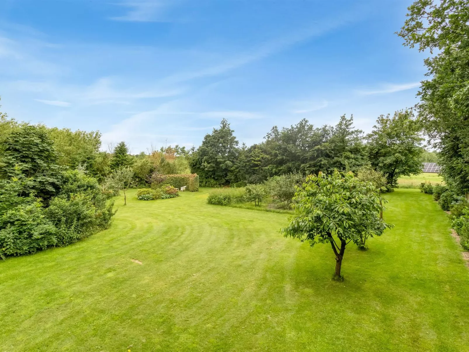 "Saran" - 30km from the sea-Dehors