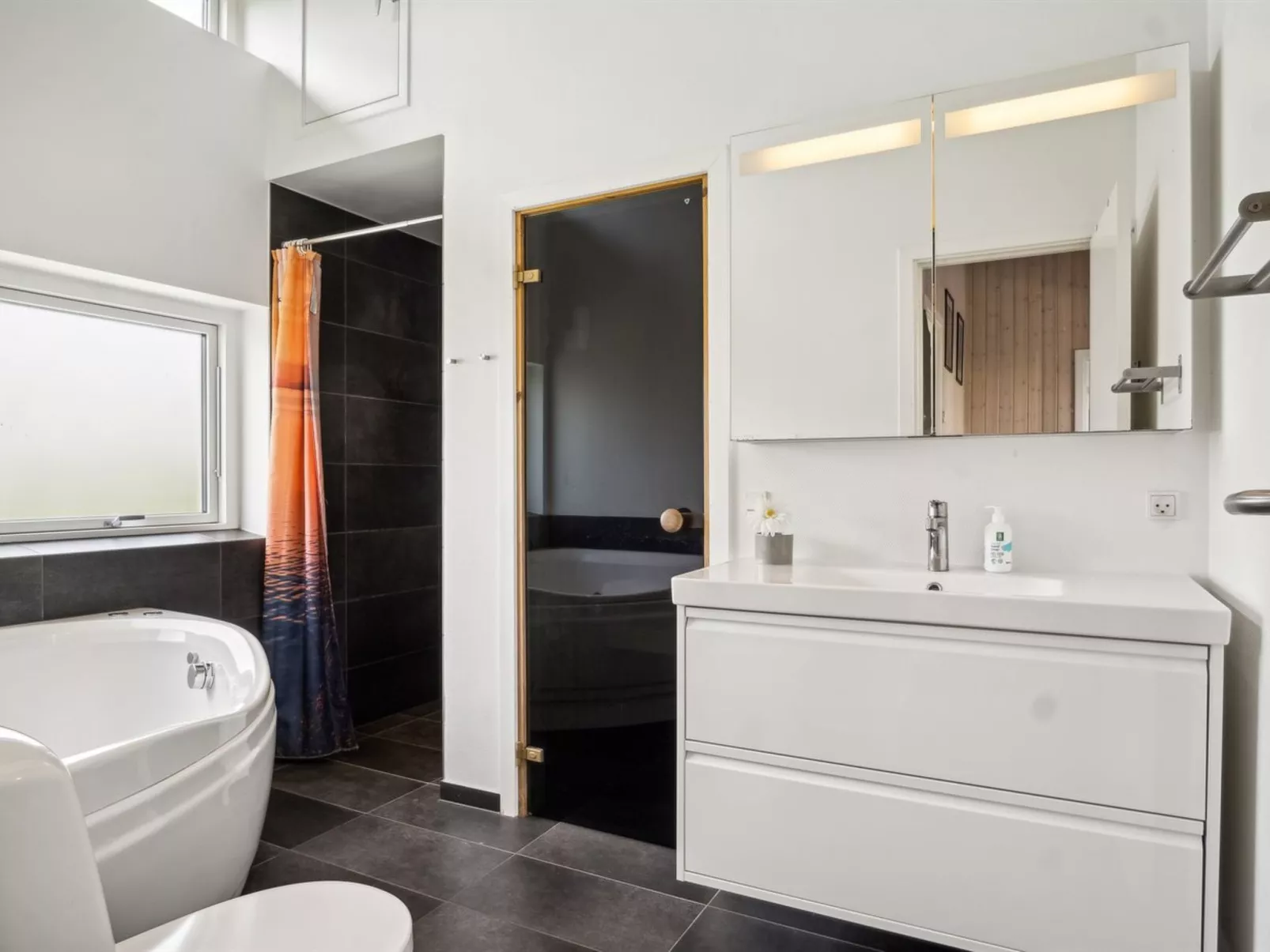 "Gloria" - 500m from the sea-Inside