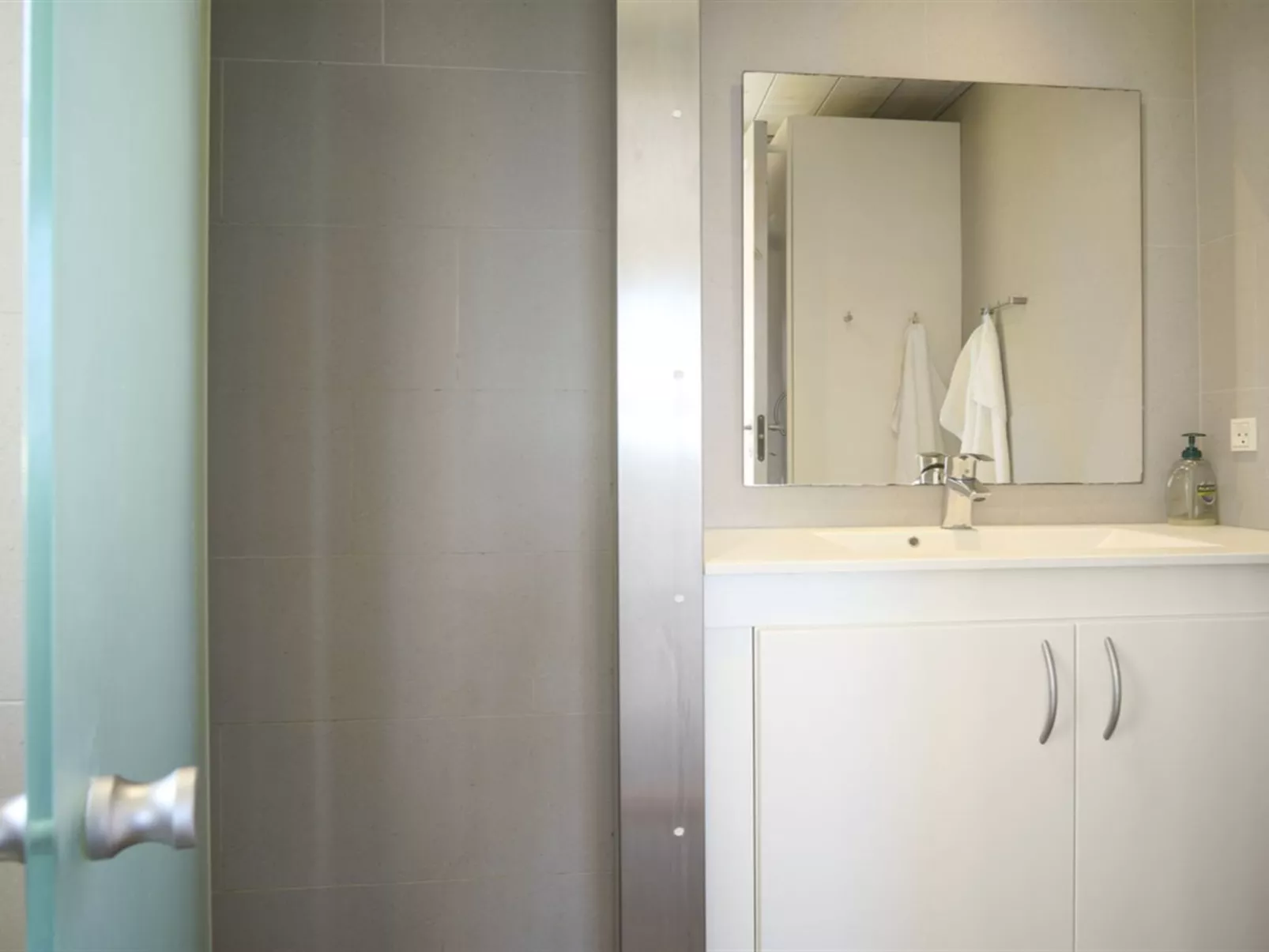 "Antim" - 10m from the sea-Inside