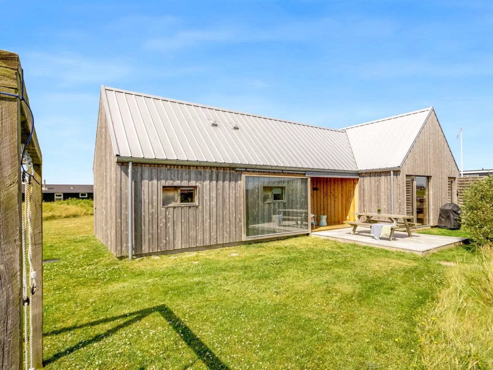 "Onni" - 250m from the sea-Dehors