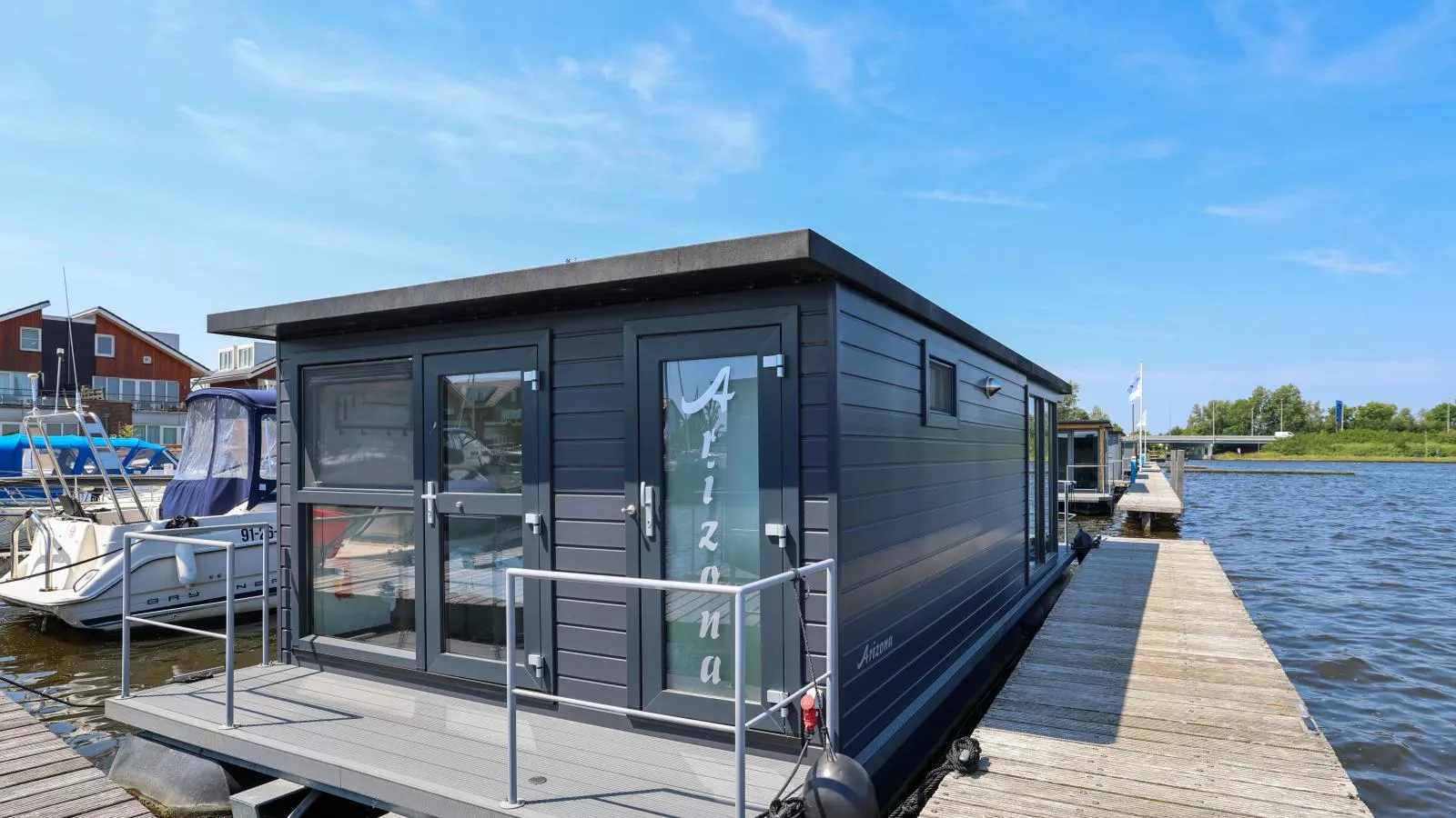 Tiny houseboat Parel I - airco-Exterior summer