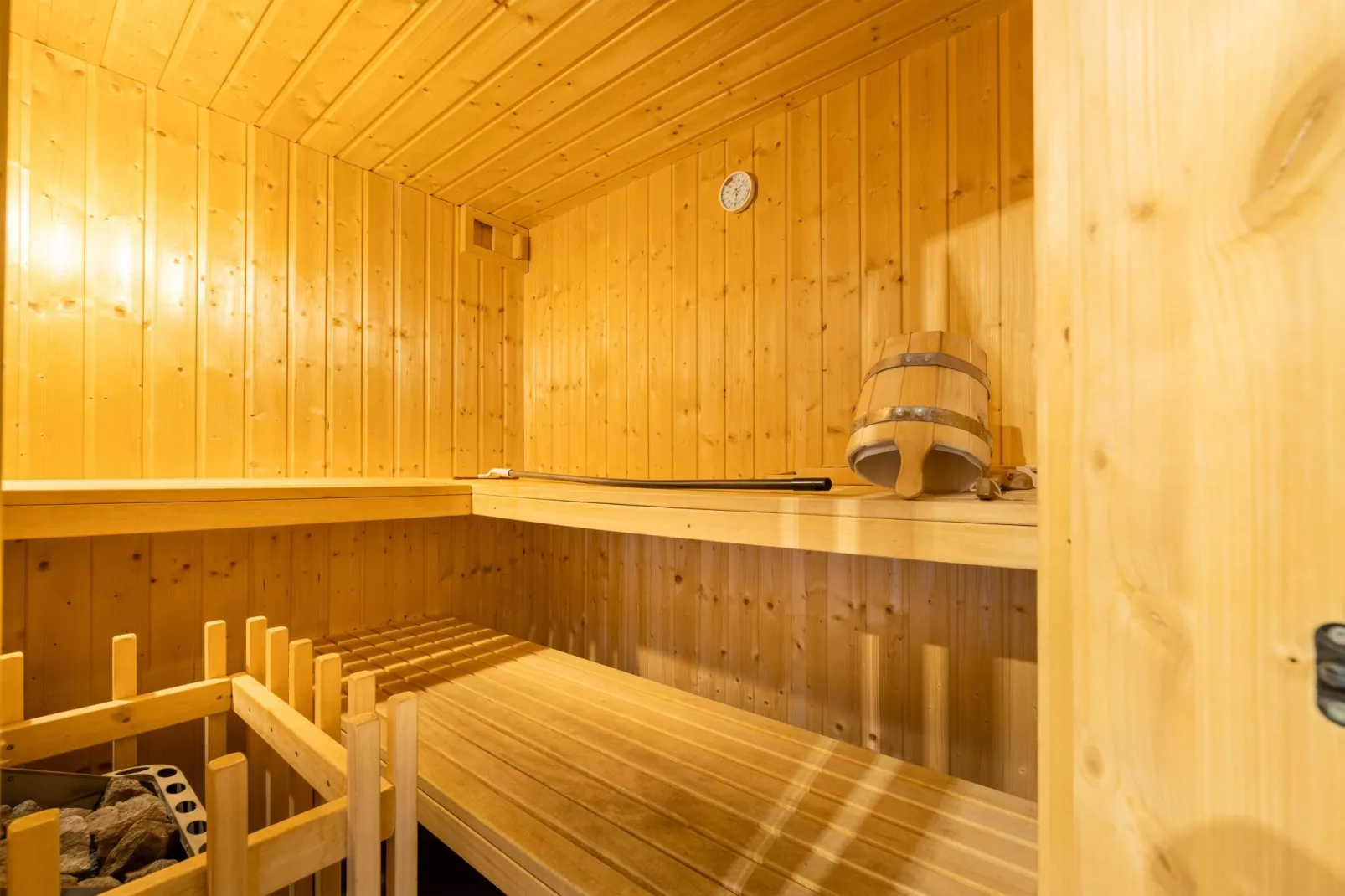 Schwan 308-Sauna