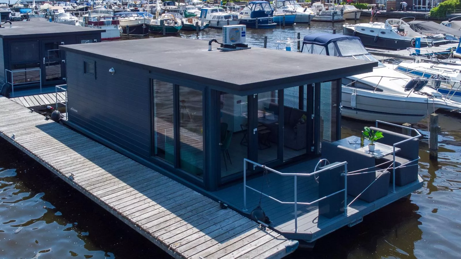 Tiny houseboat Parel I - airco-Exterior summer