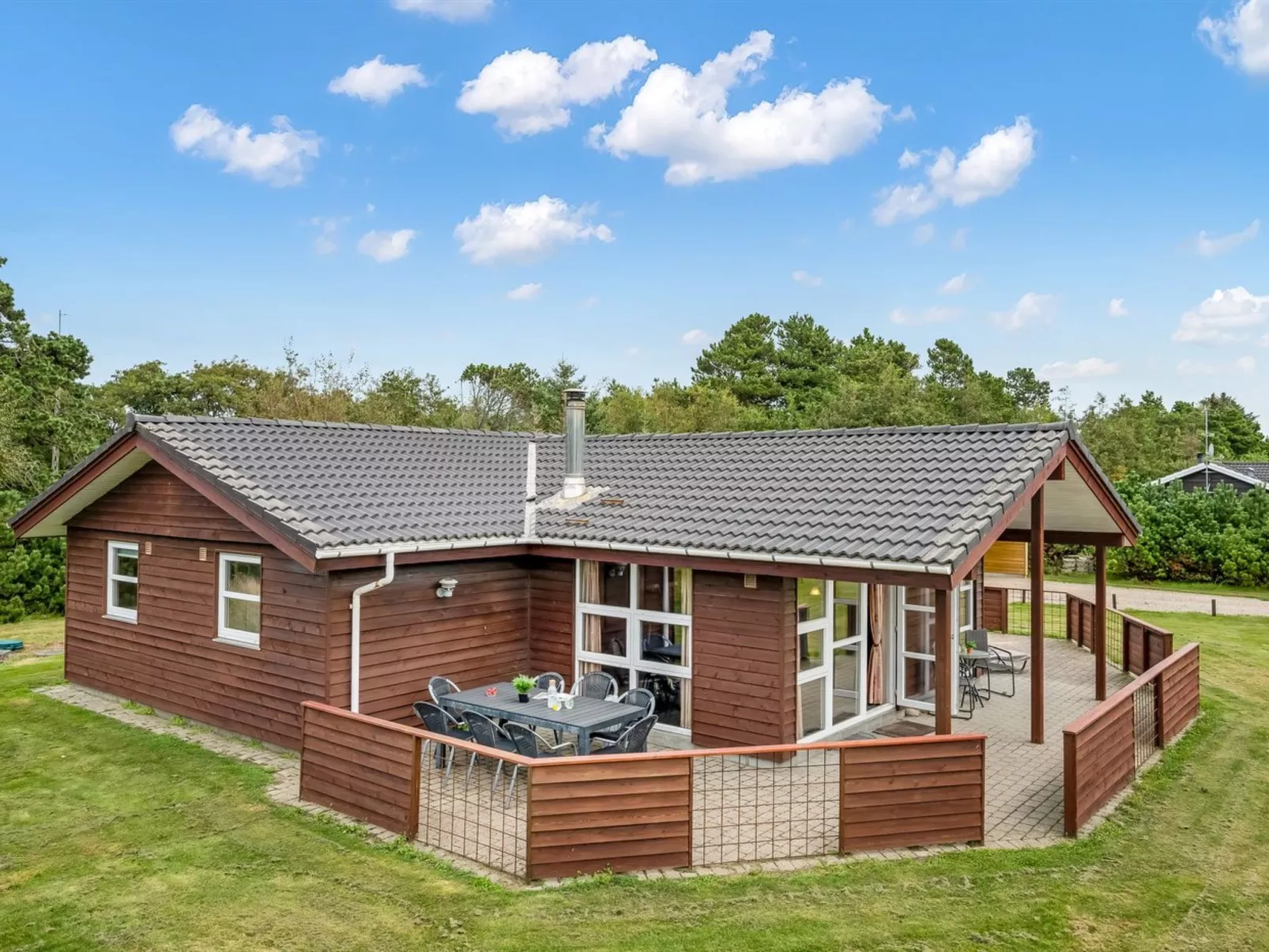 "Thorger" - 550m from the sea-Outside