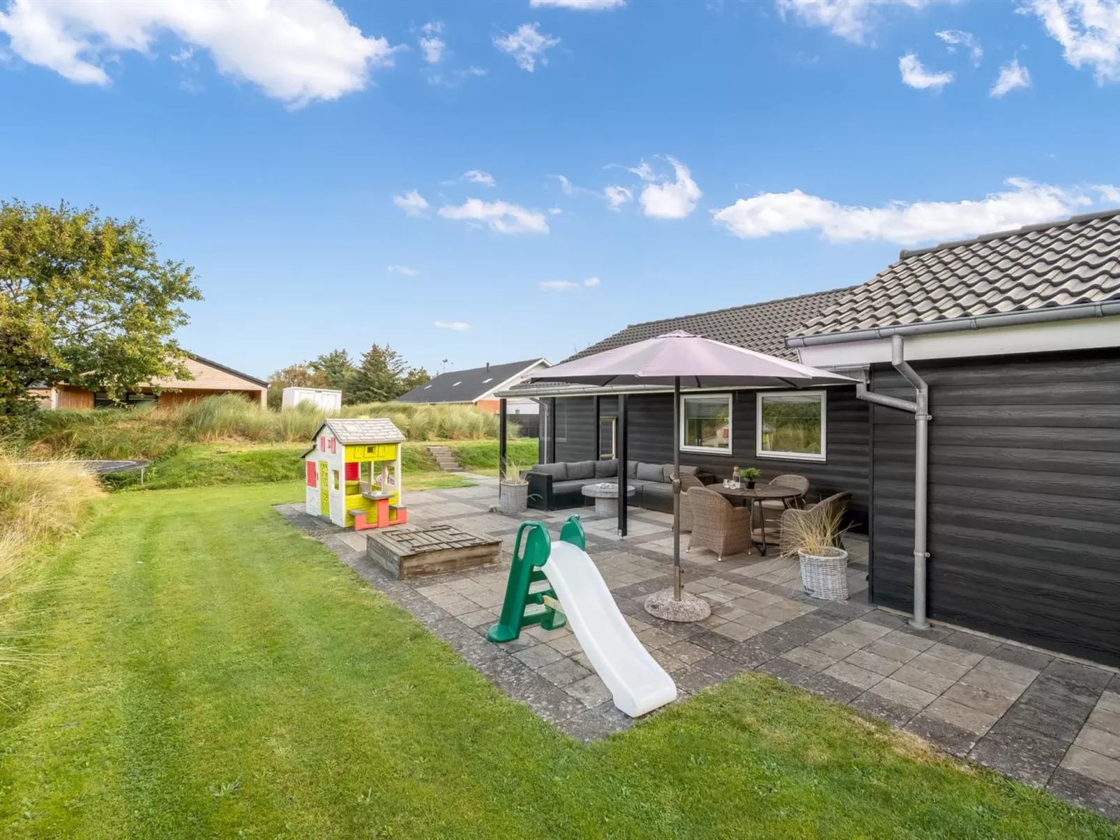 "Billa" - 450m from the sea-Dehors