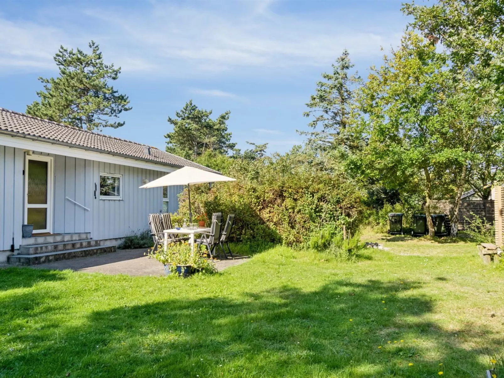 "Joella" - 75m from the sea-Dehors