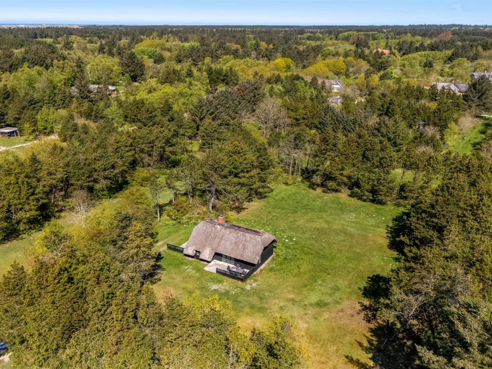 "Matilda" - 1.6km from the sea-Outside