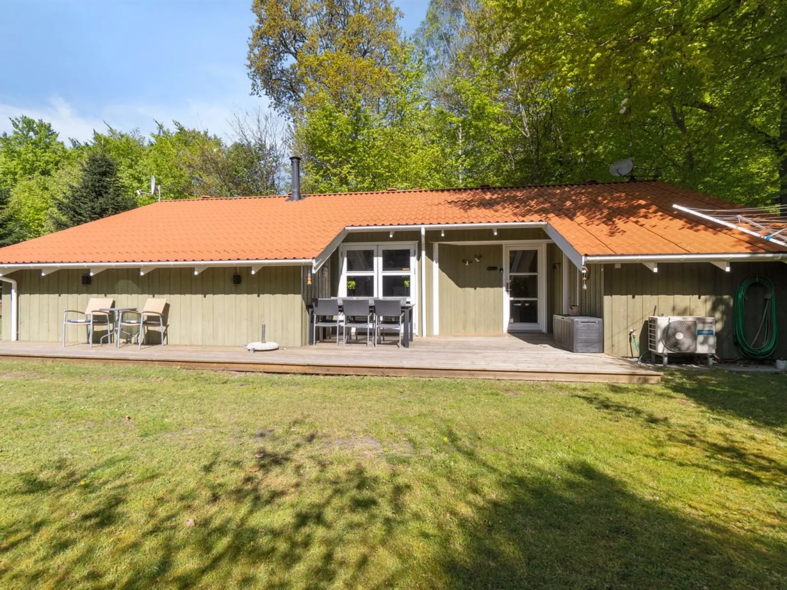 "Teodosij" - 500m from the sea-Outside