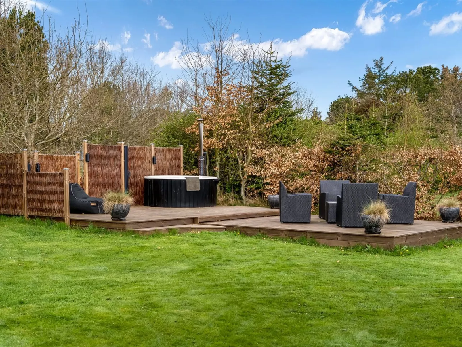 "Maunu" -  from the sea