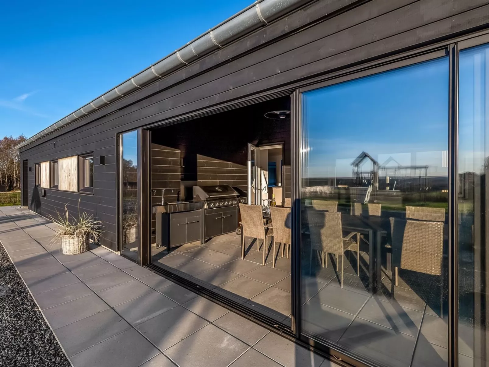 "Hana" - 800m from the sea-Draußen