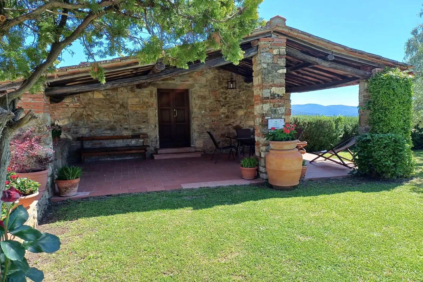 Agriturismo Podere Ceccherini in San Leolino - La Loggia - Terrace balcony