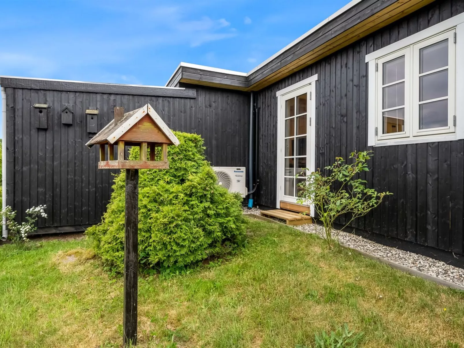 "Blomma" - 1km from the sea-Outside