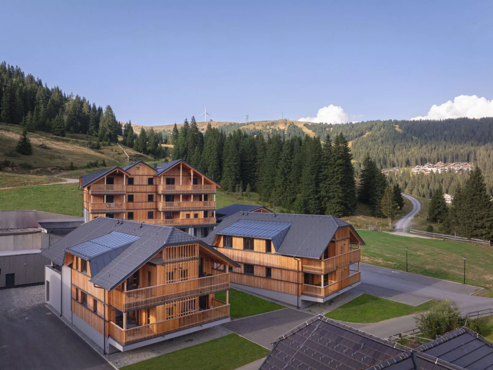 Mit 2 Schlafzimmern & Sauna-Outside