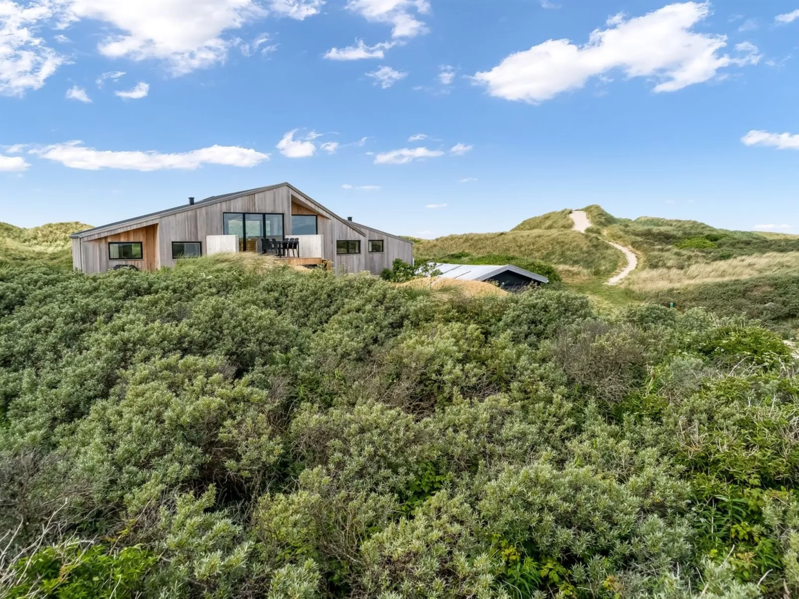 "Tamina" - 50m from the sea-Outside