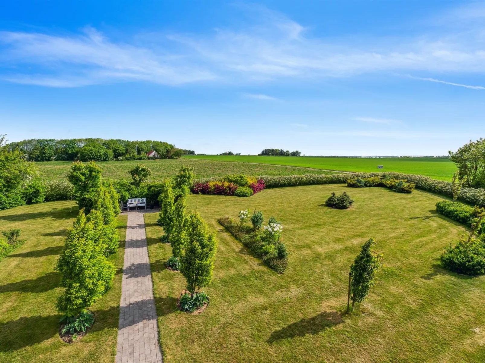 "Dietlinde" - 1.3km to the fjord-Outside