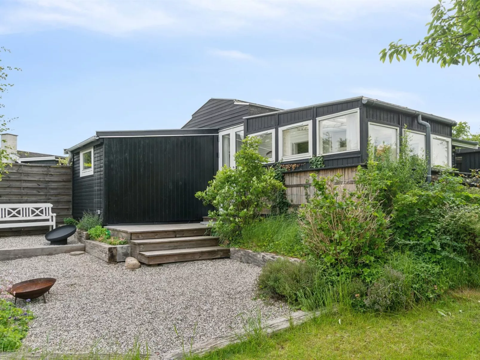 "Holmfridur" - 2km from the sea-Draußen