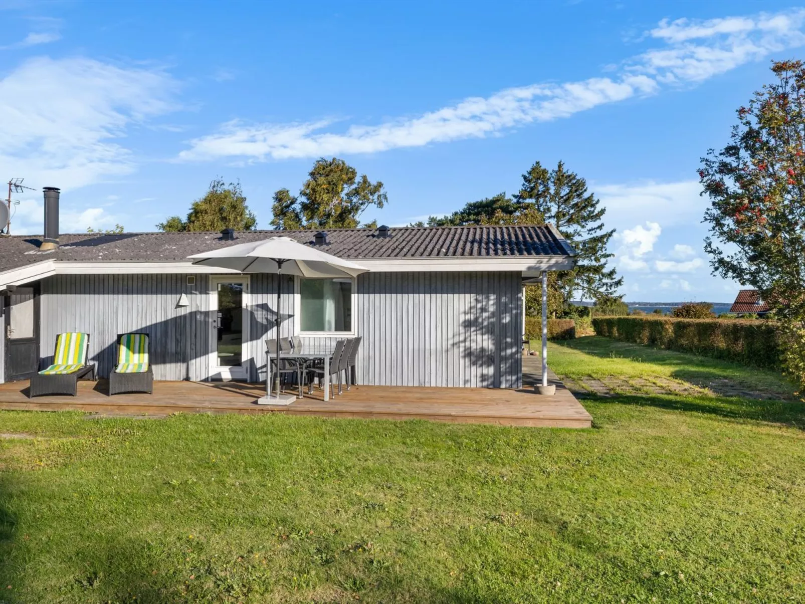 "Kajsa" - 250m from the sea-Outside