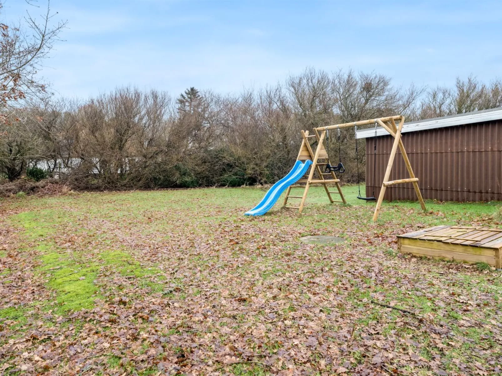 "Star" - 200m to the fjord-Outside