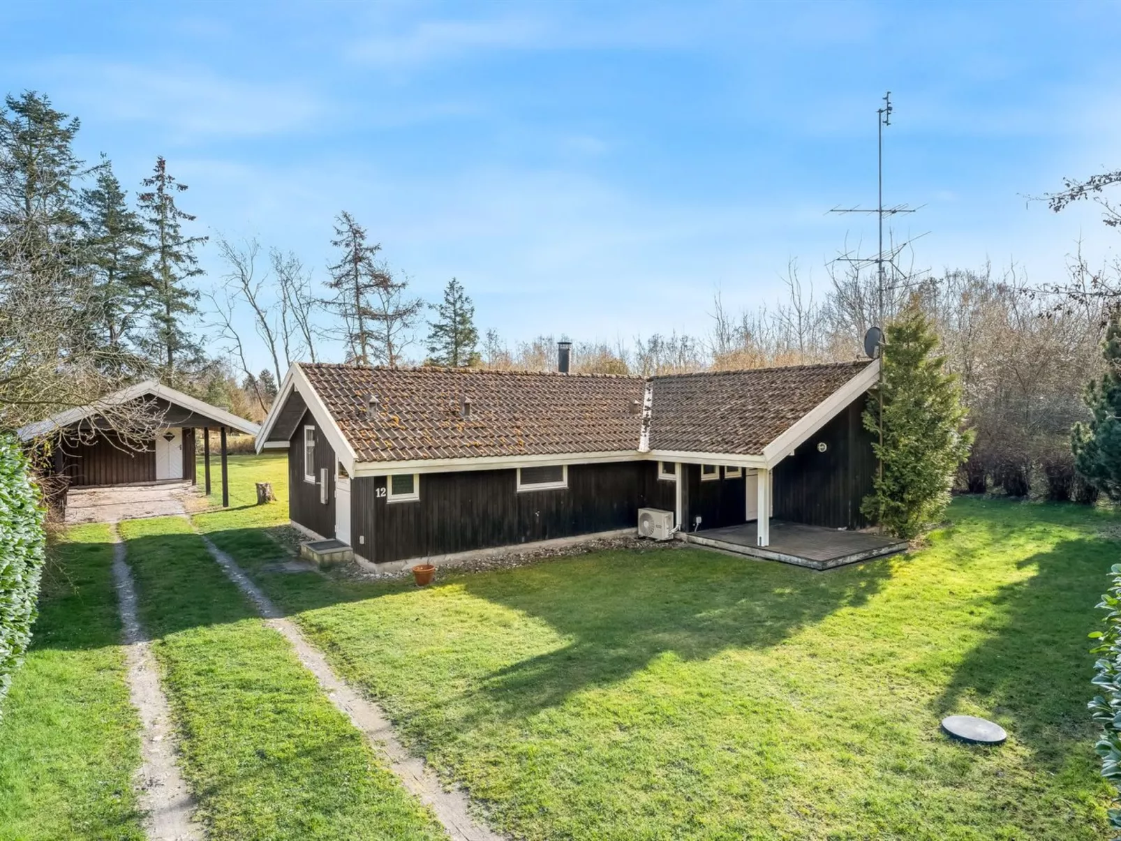 "Emili" - 300m from the sea-Draußen