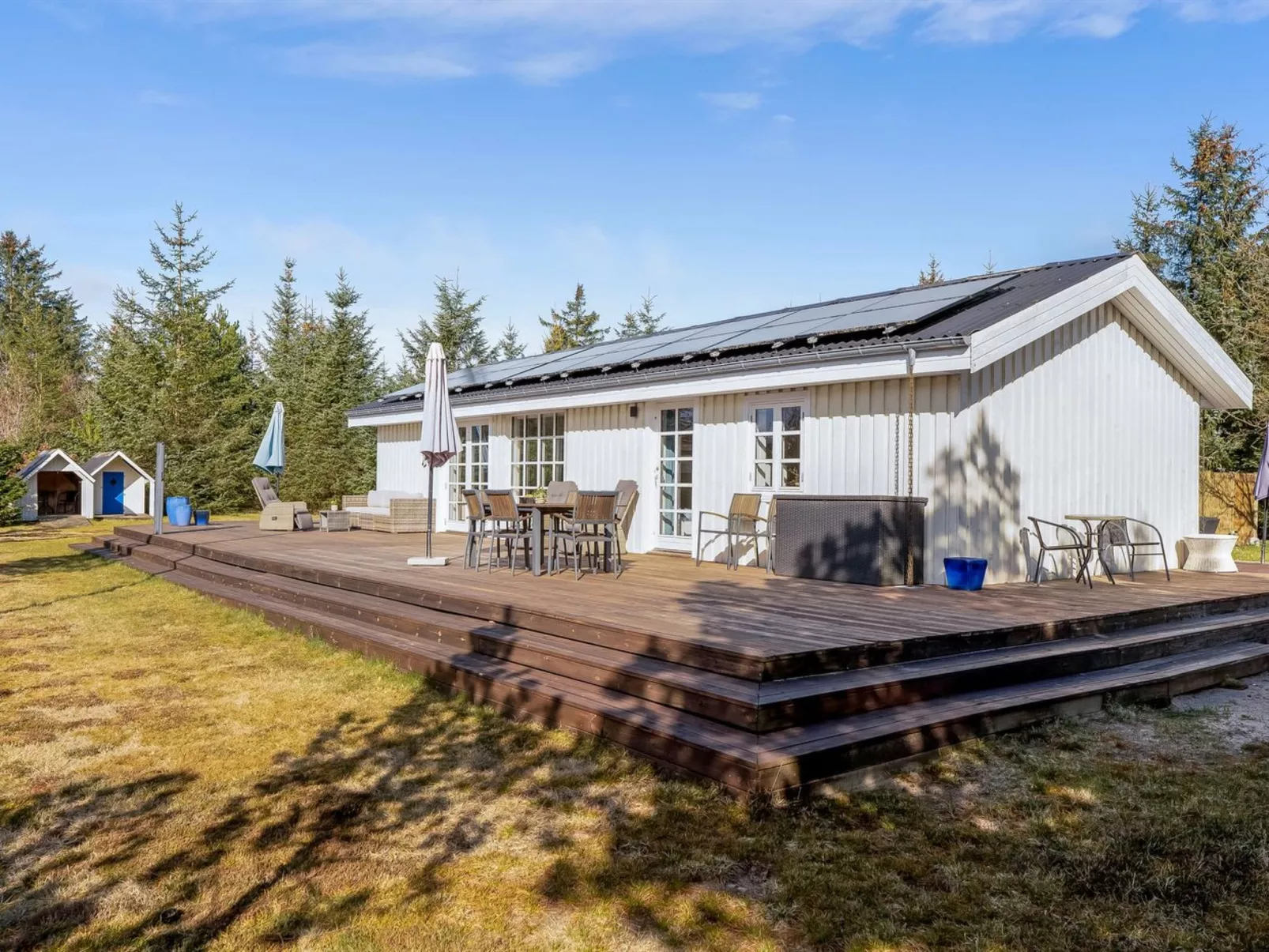 "Toska" - 3km from the sea-Outside