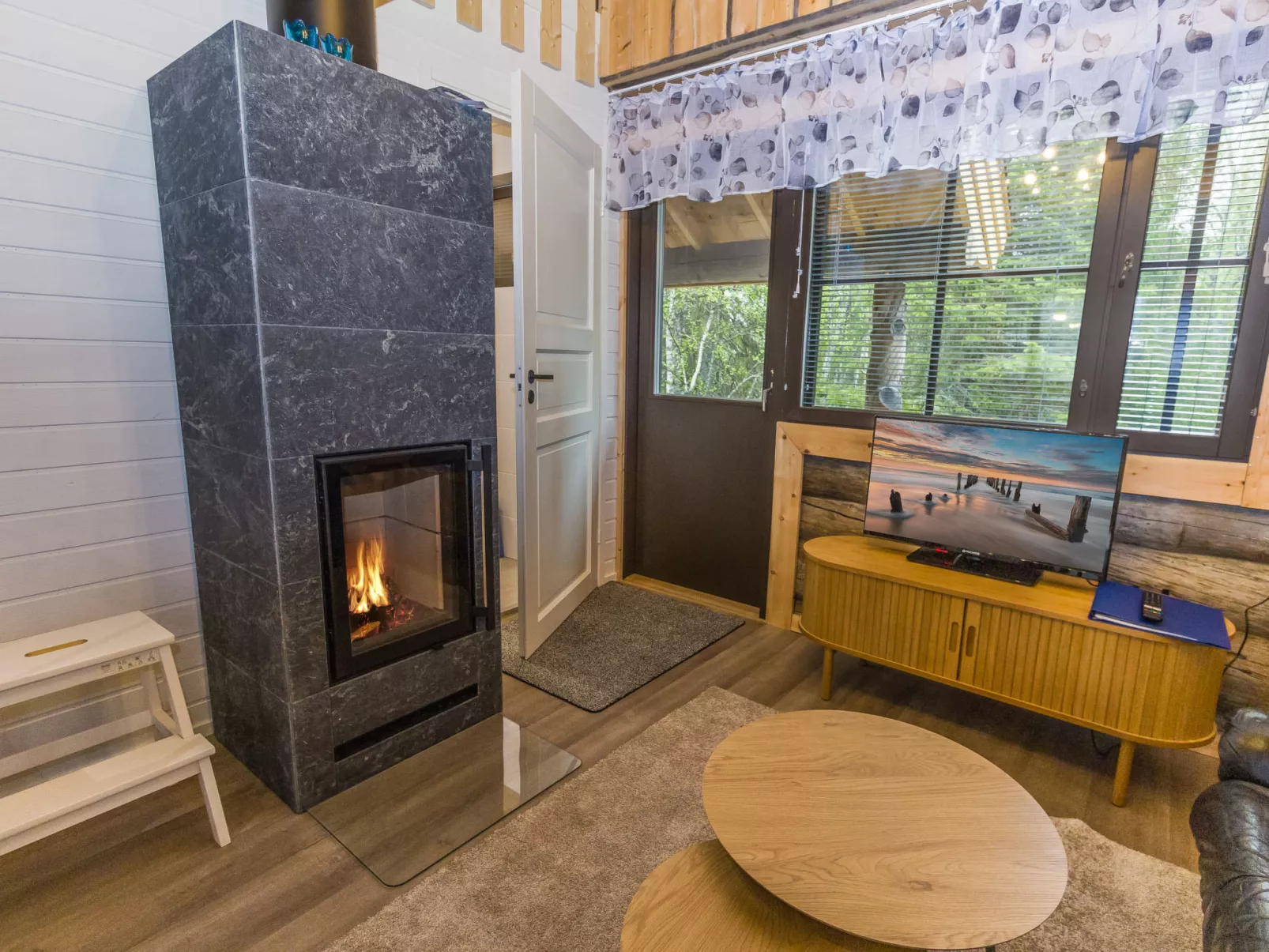 Kantapää d2-Dedans