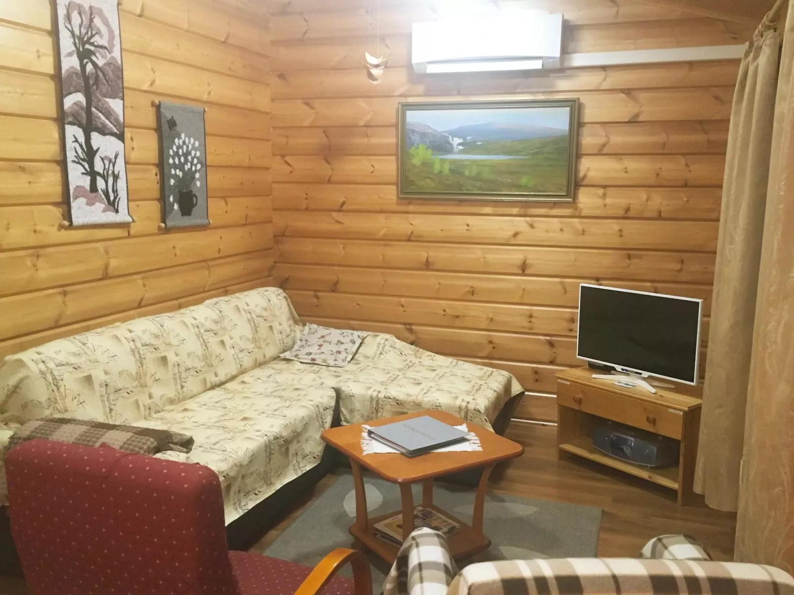 Metso-pirtti-Drinnen