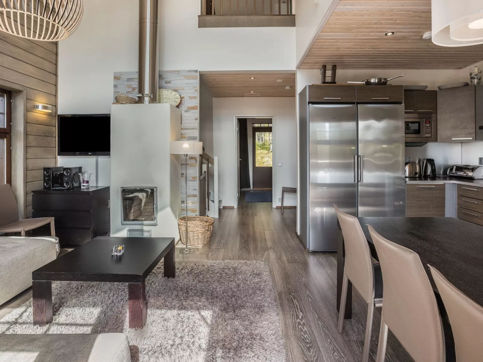 Karhunkieppi 11a-Drinnen