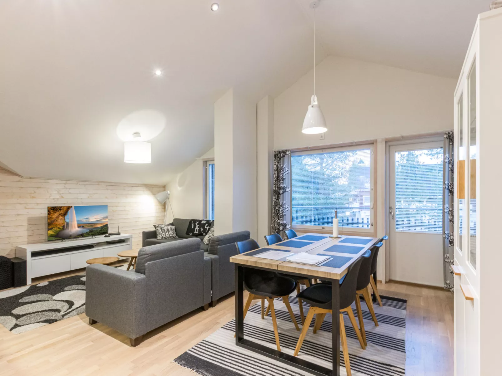 Levin stara a10-Dedans