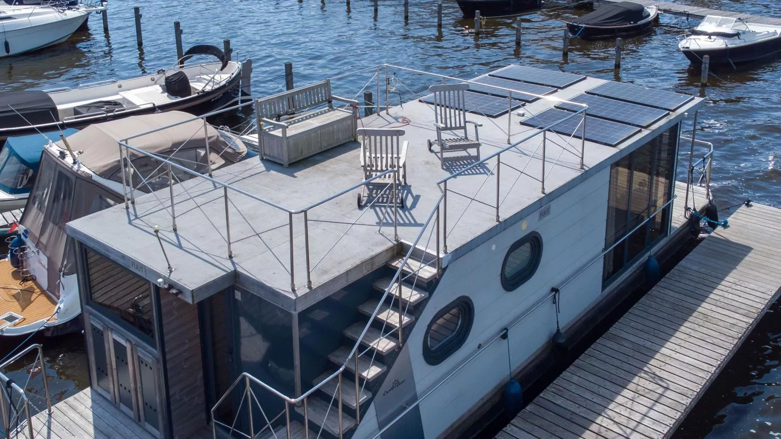 Tiny Houseboat De Woudaap - I-Outdoor