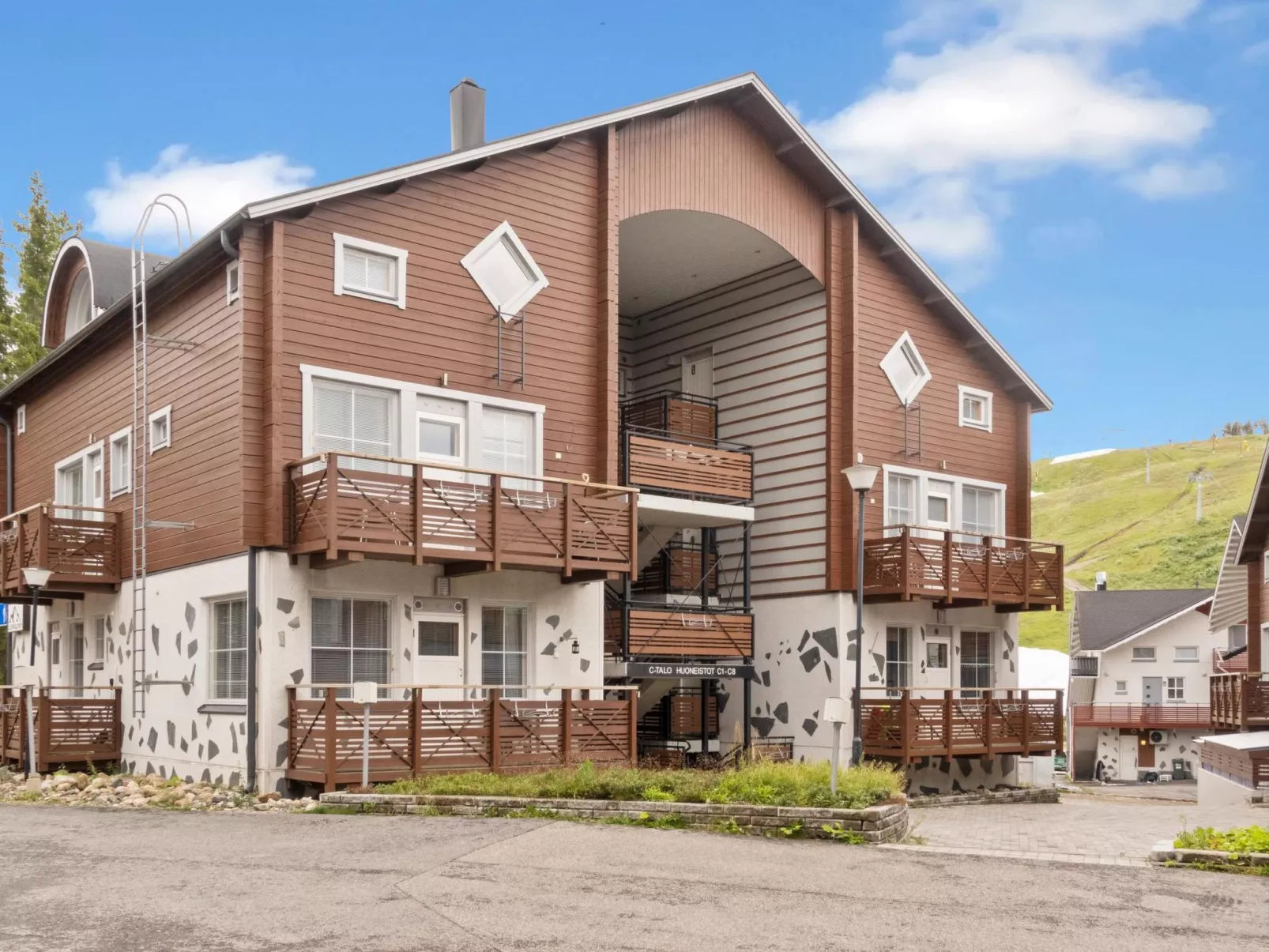 Levinkolmio c6-Drinnen