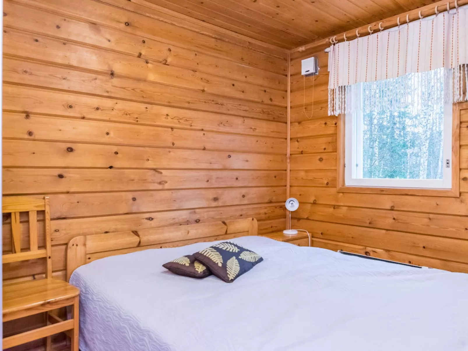 Pyhä-vuonelo-Inside