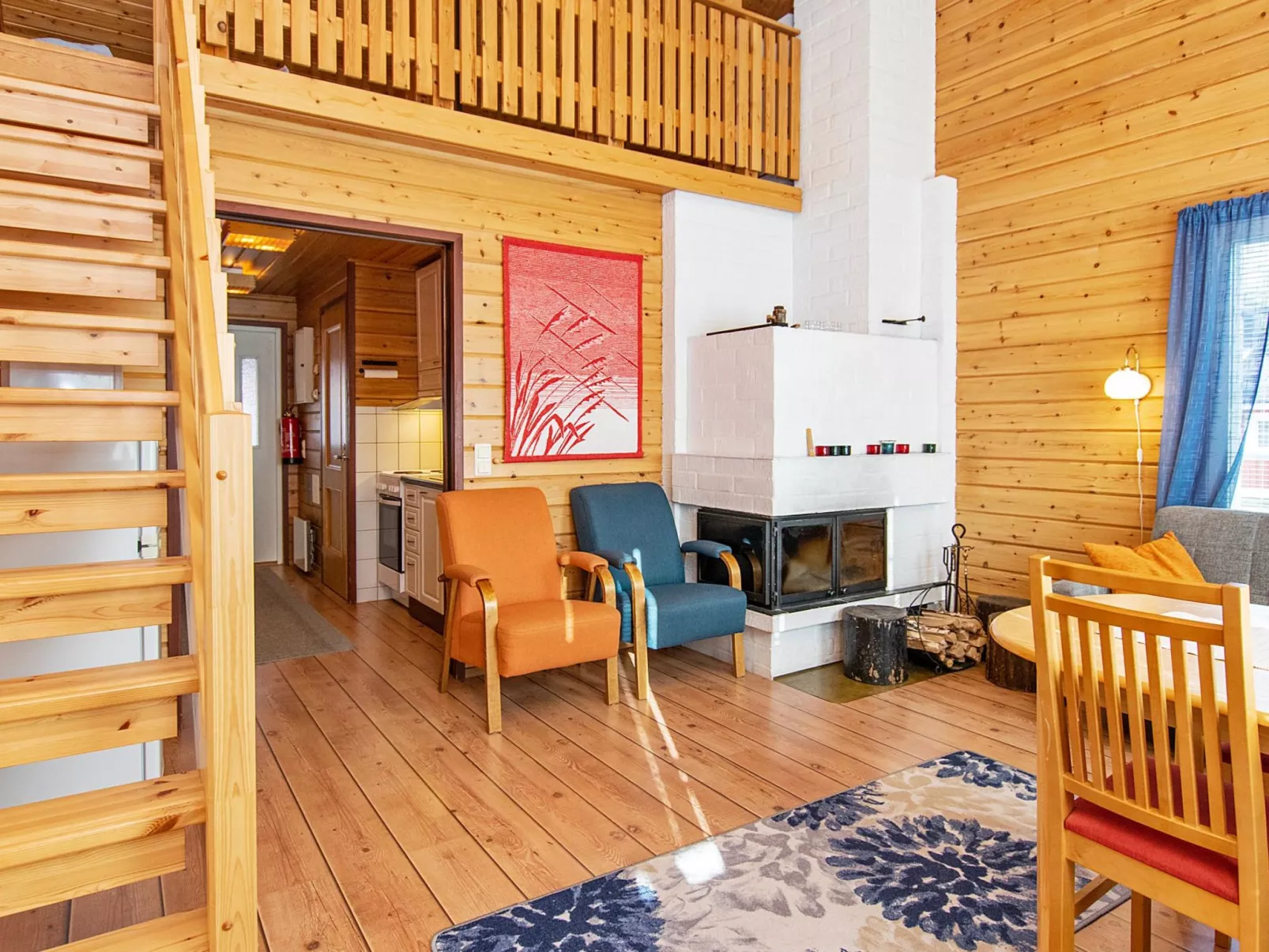 Hirvasaho b 1-Drinnen