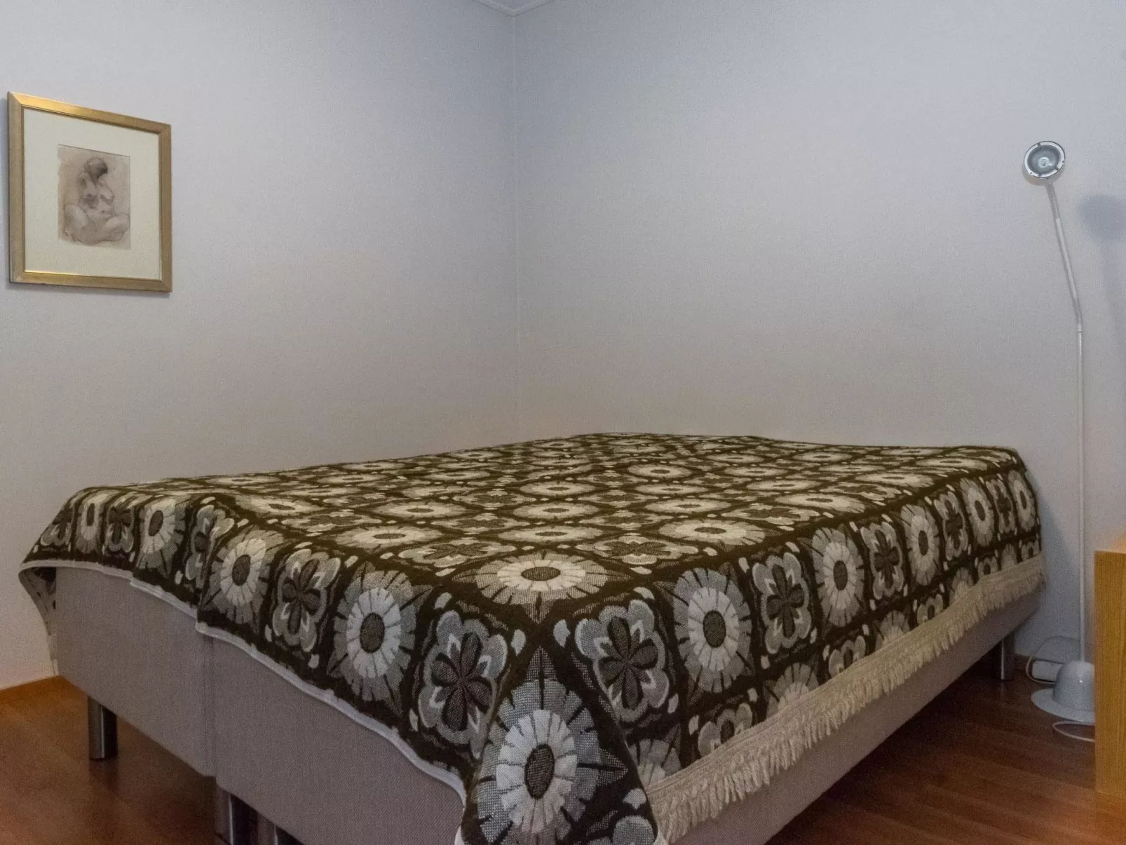 Saariseläntie 8 b 7-Dedans