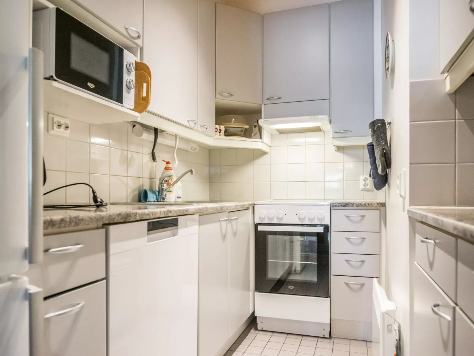 Soidinaukia a 11-Inside