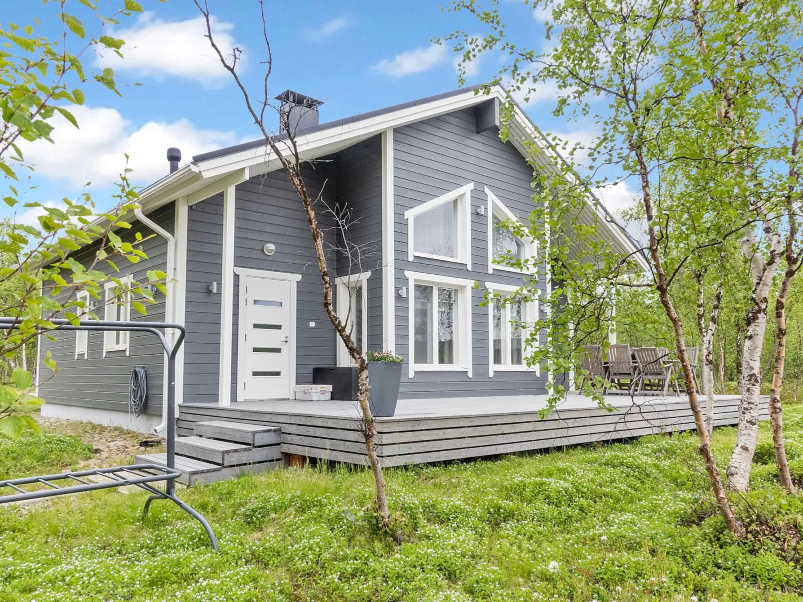 Mökki tenolla-Drinnen