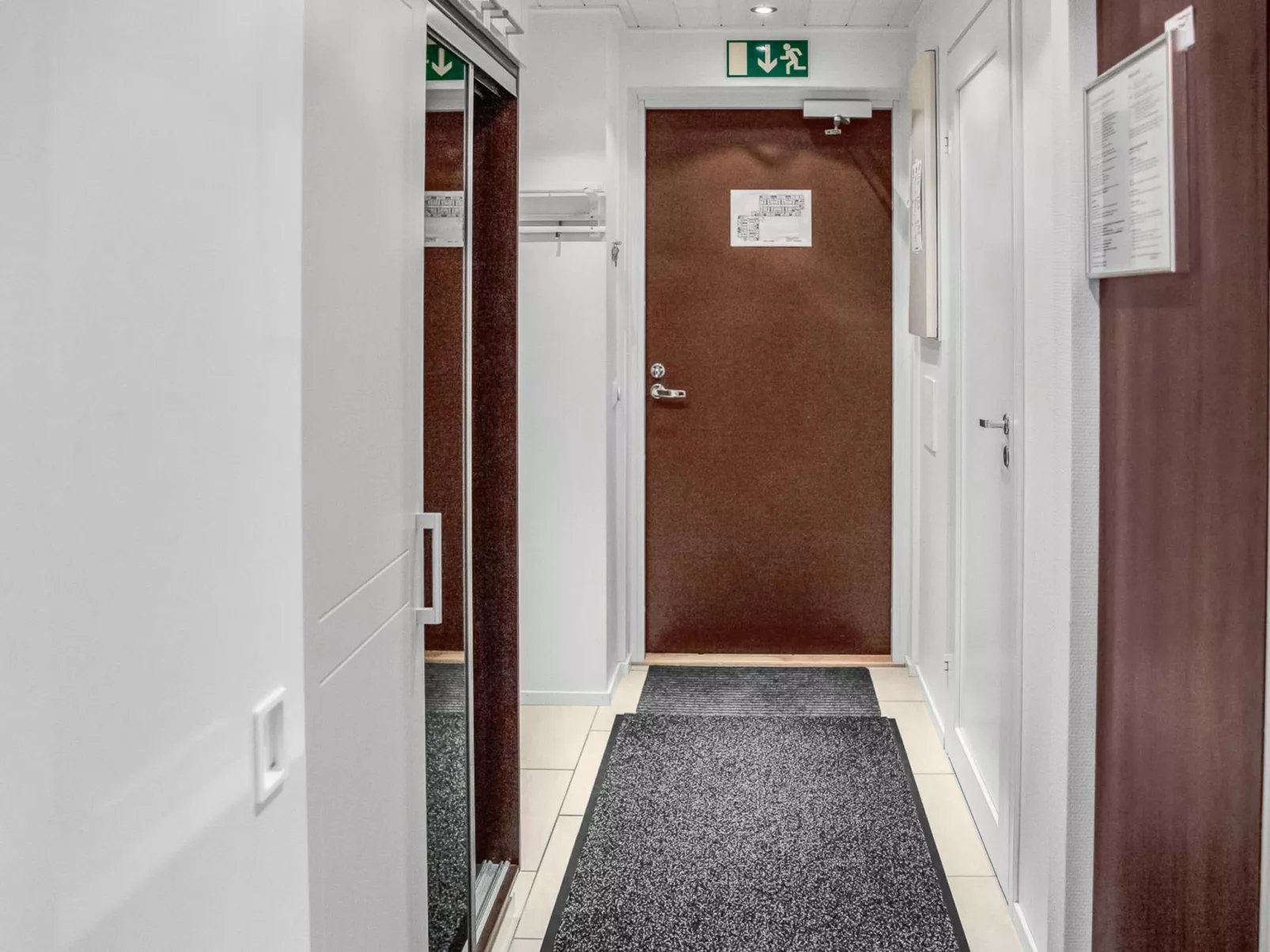 Yllästar 3 as 607-Drinnen