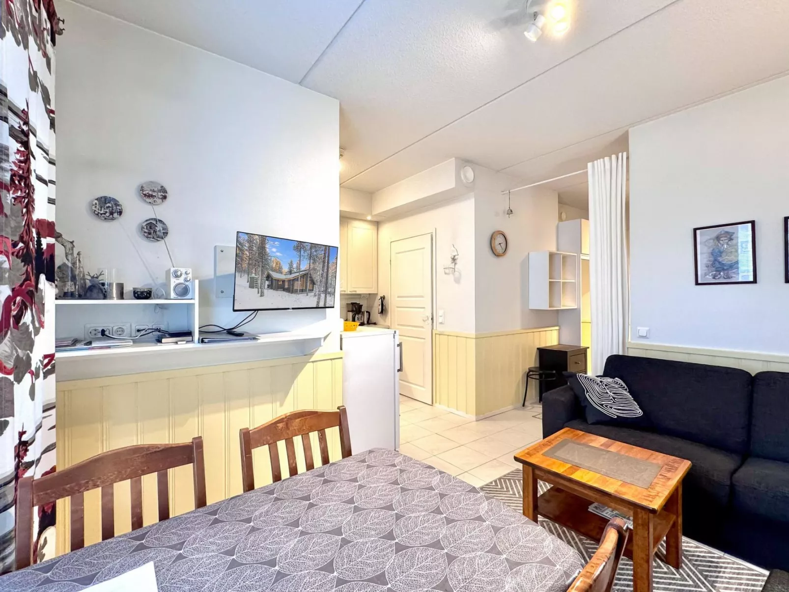 Yllästar 2 as 302-Drinnen