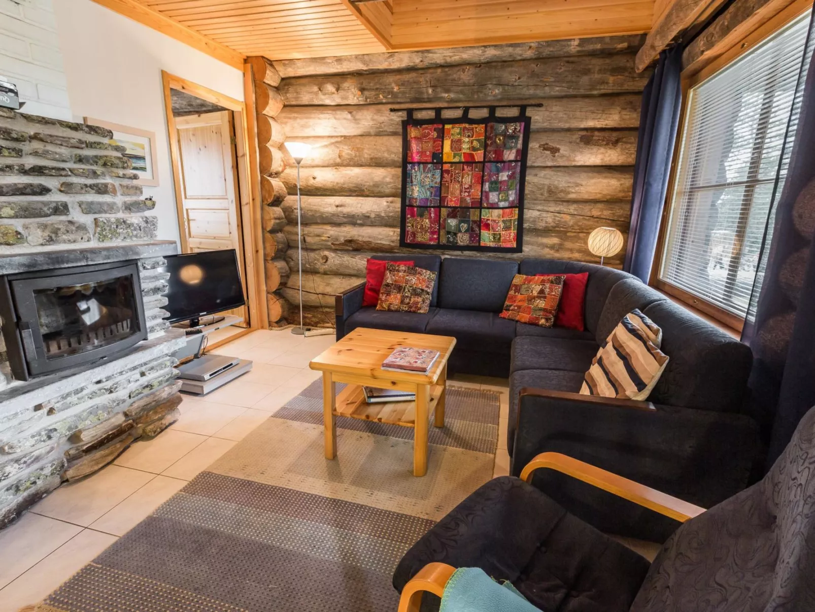 Teerentie / aurora (k 32) / p-Drinnen