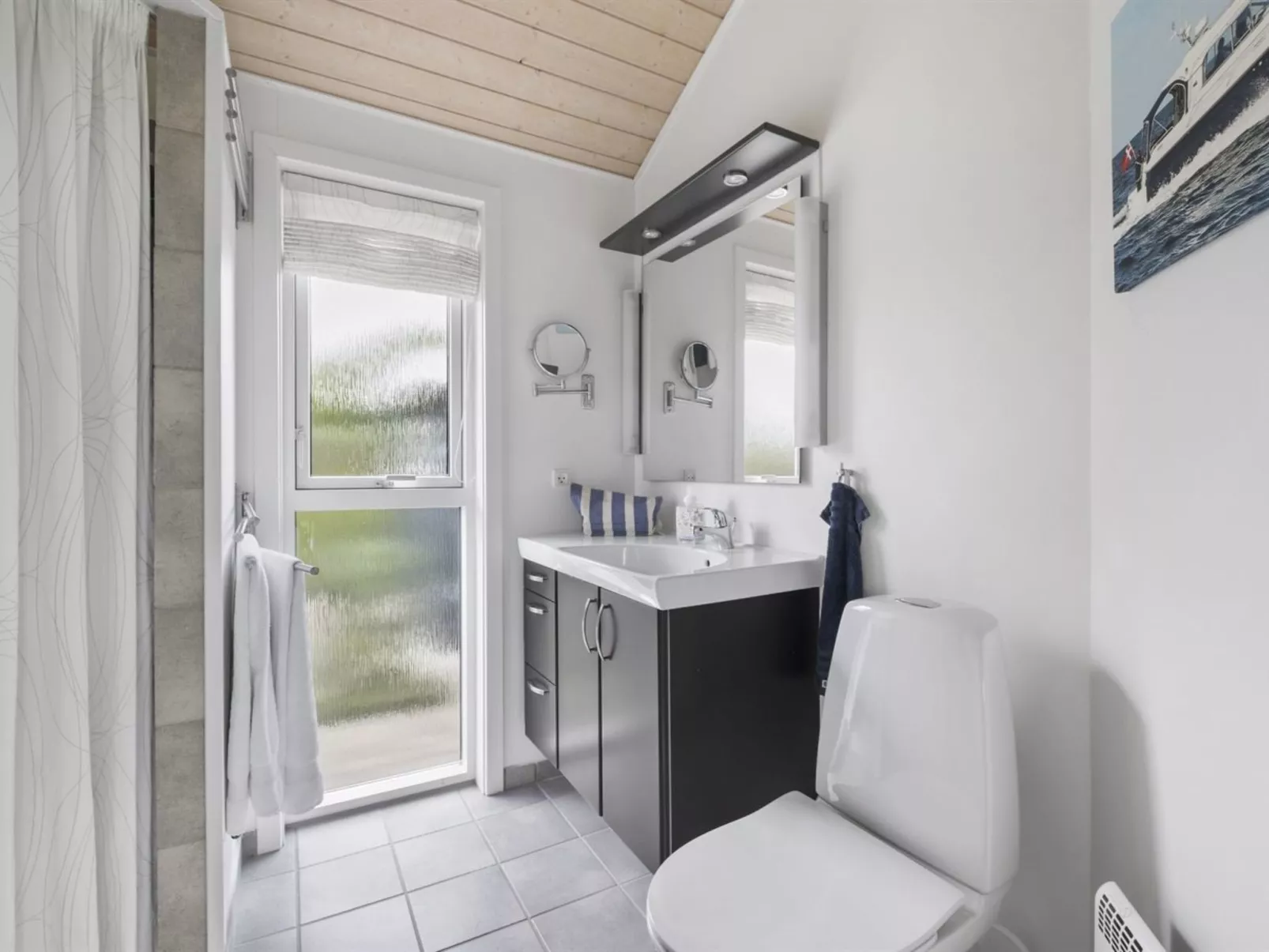 "Enken" - 750m from the sea-Inside