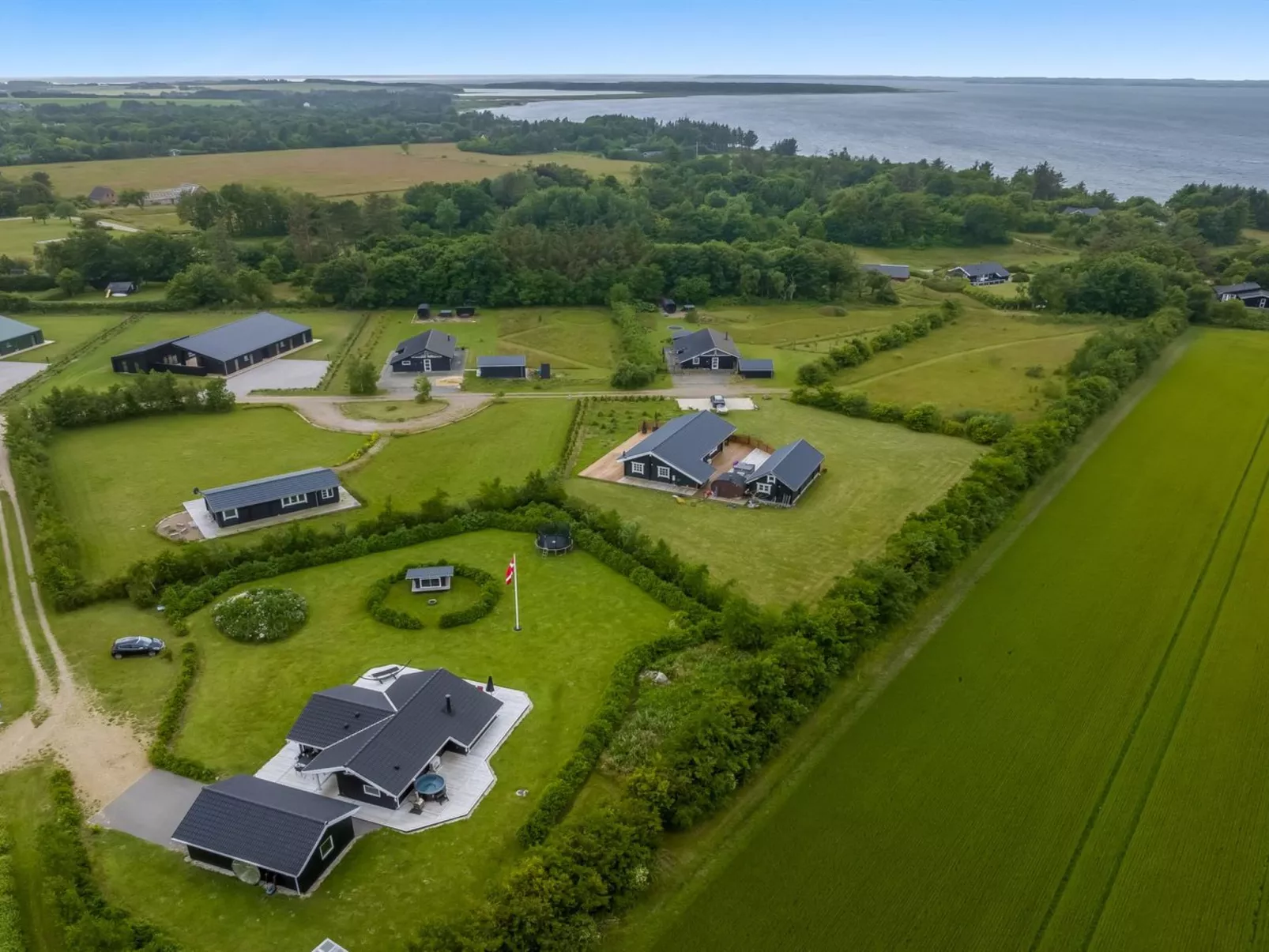 "Antero" - 500m to the fjord-Outside